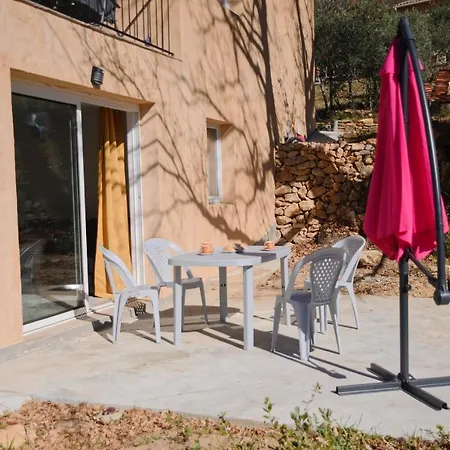 Les Quatre Chenes Apartment Bauduen Exterior photo