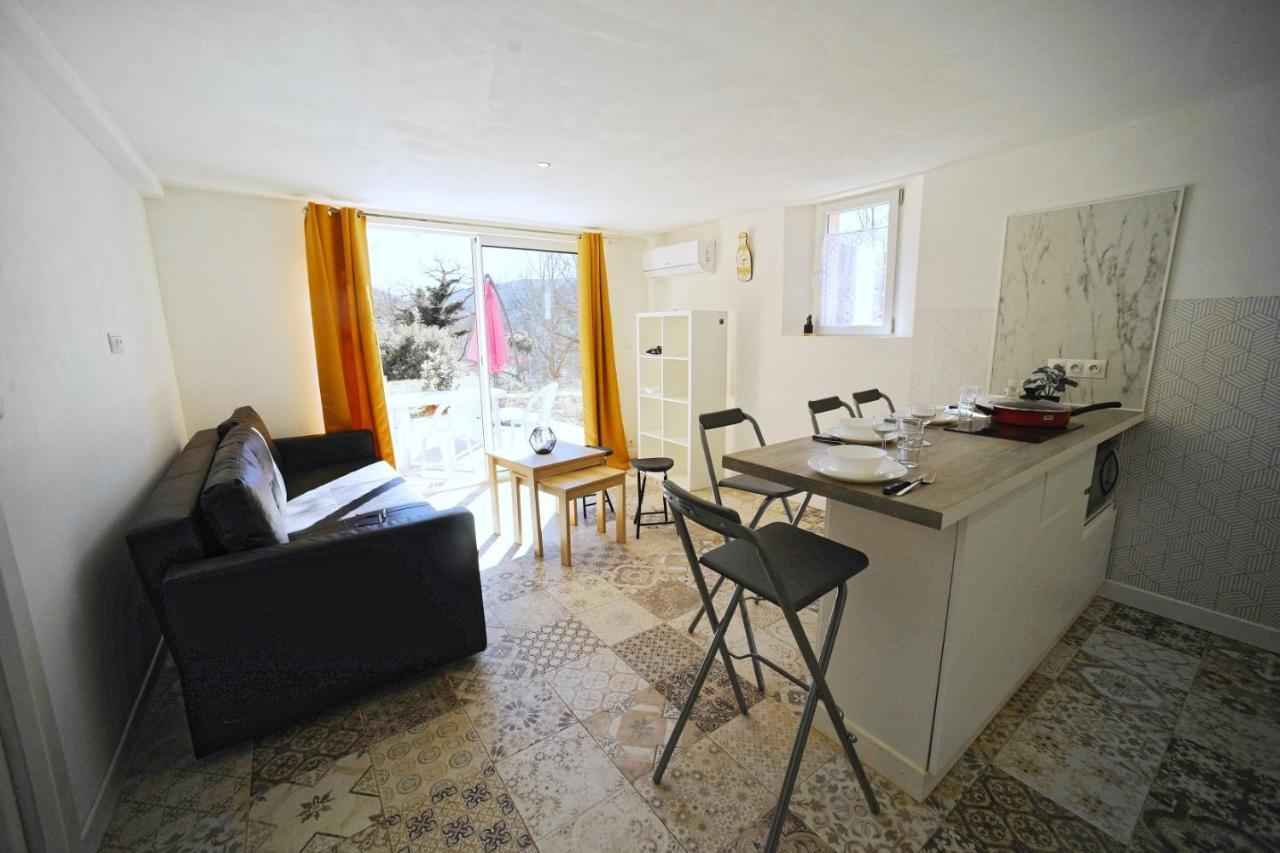 Les Quatre Chenes Apartment Bauduen